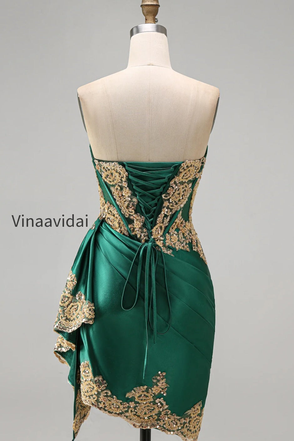 strapless-corset-ruched-short-sparkly-dark-green-appliqued-homecoming-dress-with-ruffles