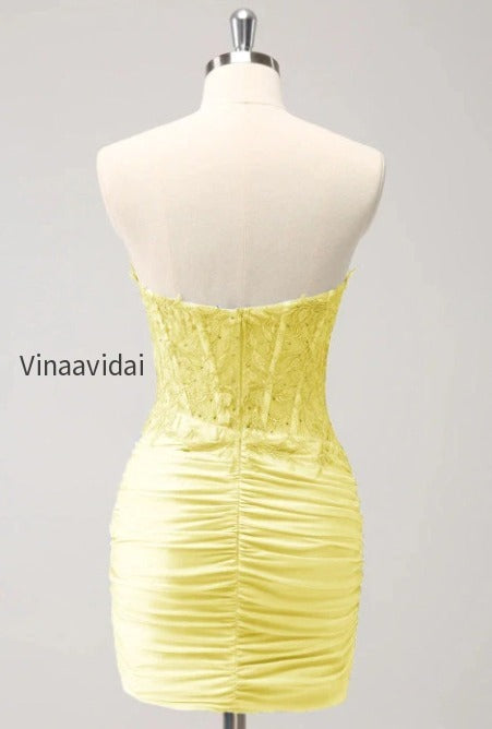 lilac-strapless-corset-pleated-tight-homecoming-dress-with-appliques