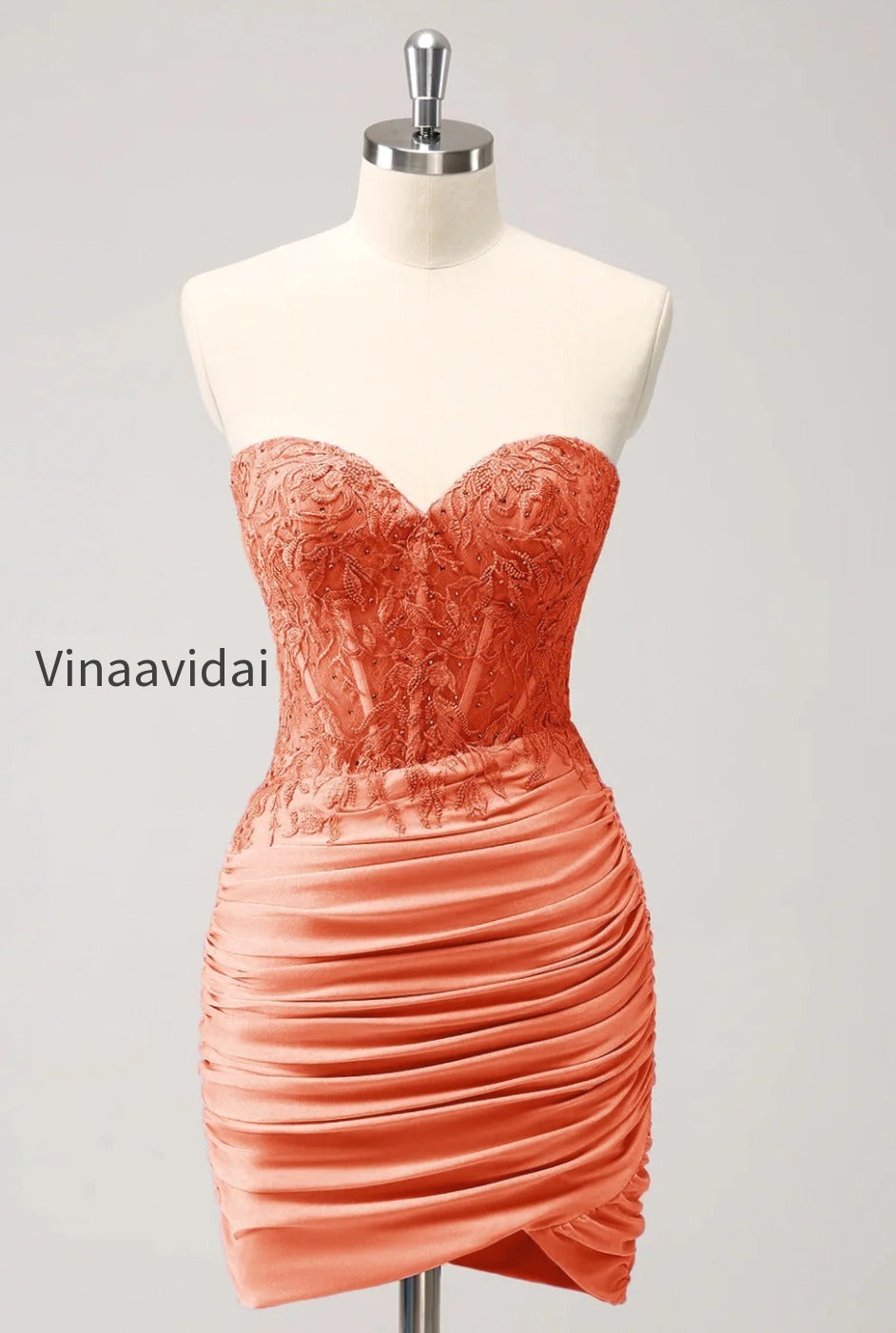 lilac-strapless-corset-pleated-tight-homecoming-dress-with-appliques